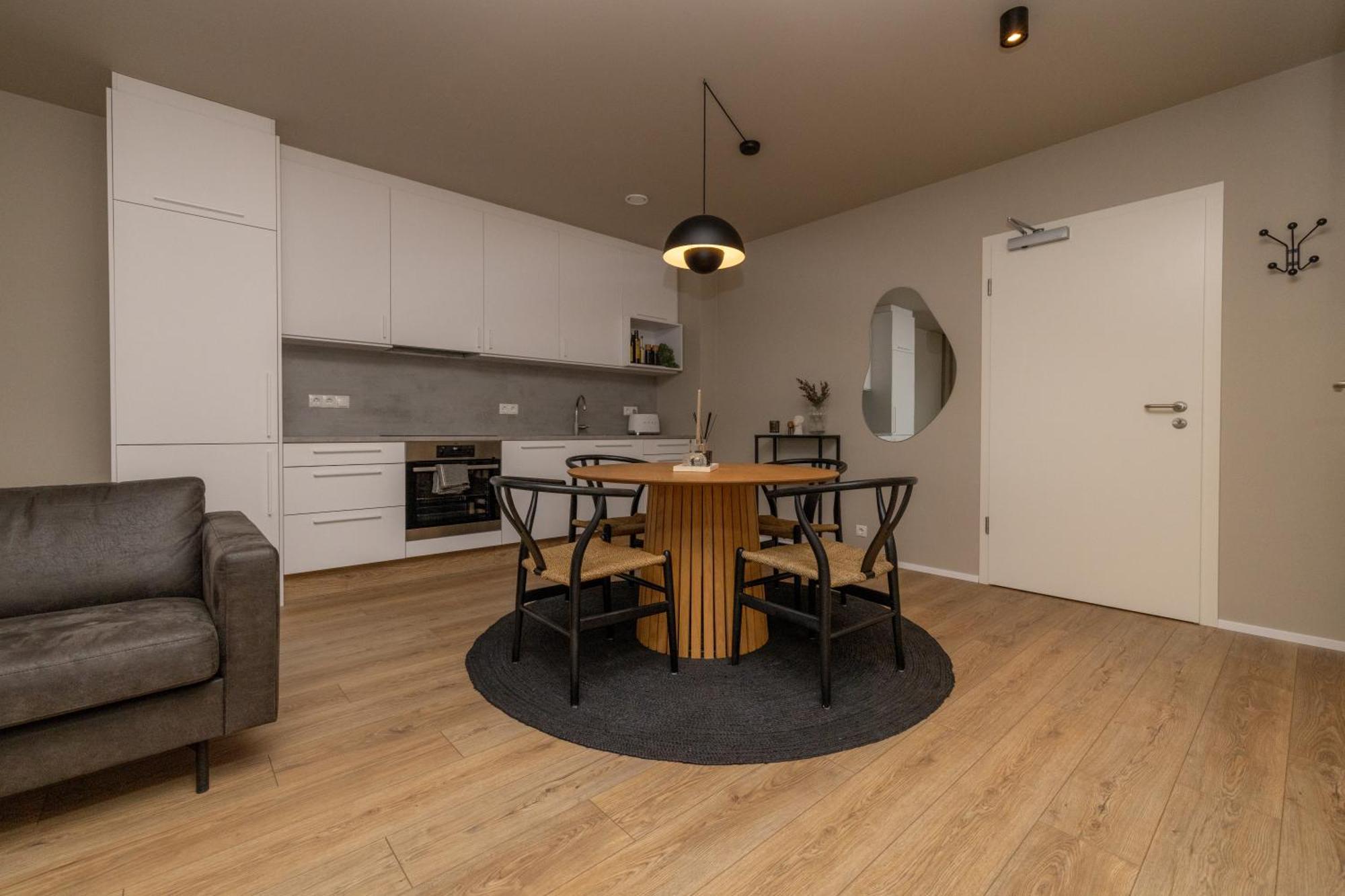 Modern Flat In Reykjavik, Ulfarsardalur Leilighet Eksteriør bilde