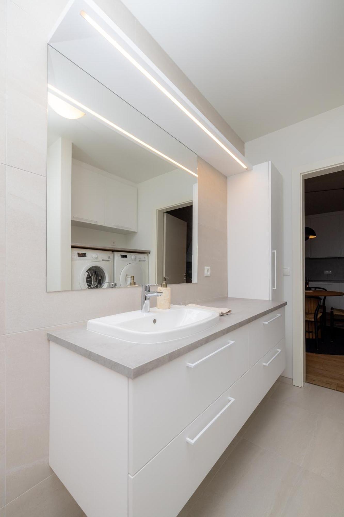 Modern Flat In Reykjavik, Ulfarsardalur Leilighet Eksteriør bilde